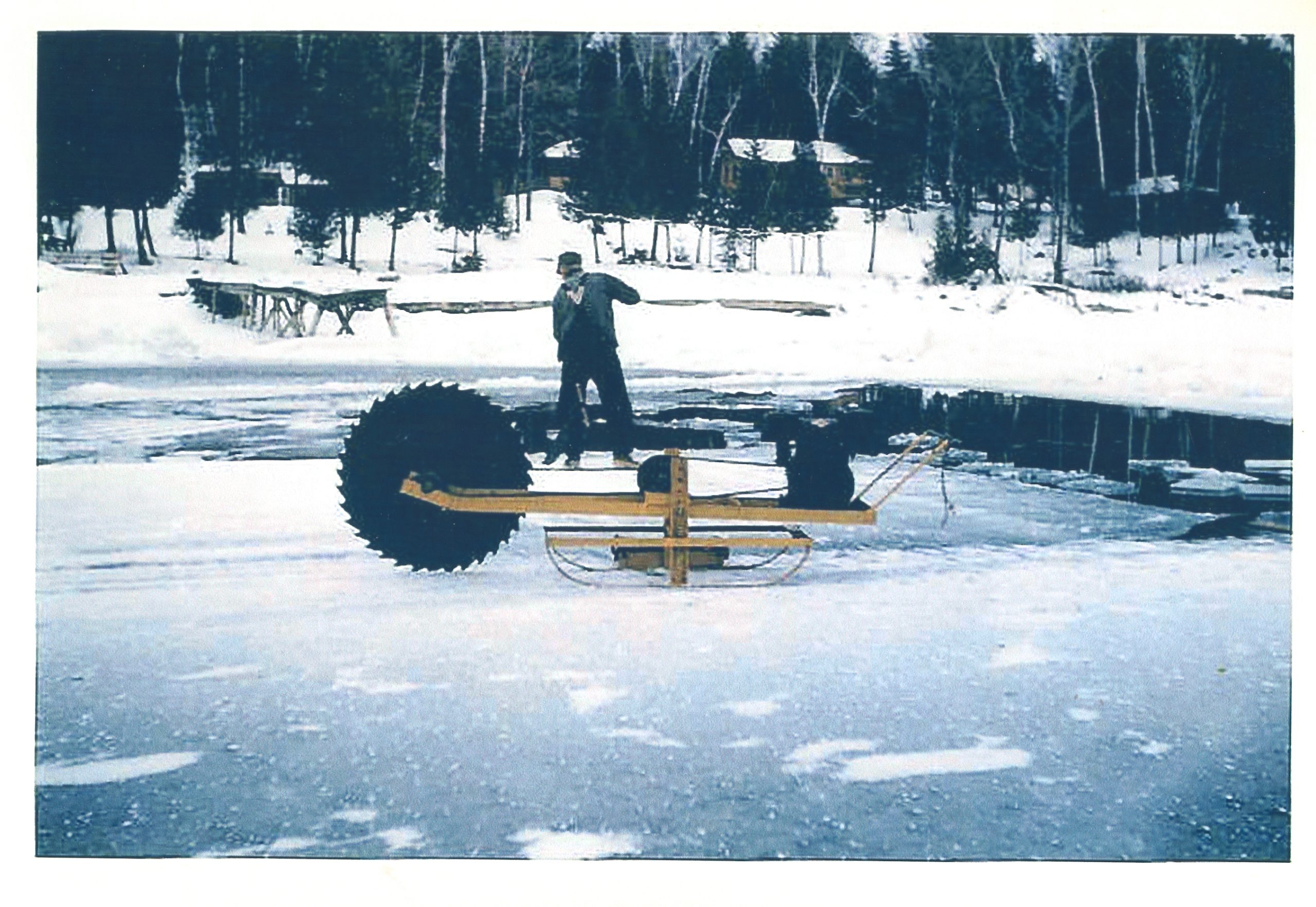 George Perry Cutting Ice - circa 1960 (15781188604)